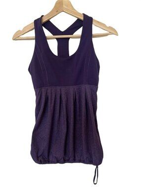Lululemon Purple Racerback Workout Tank Top Women's 4 Built in Bra Scoop Neck
